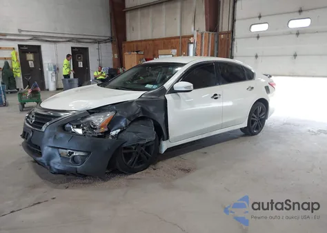 2013 Nissan Altima 2.5 S from USA, damaged, VIN 1N4AL3AP9DC222426